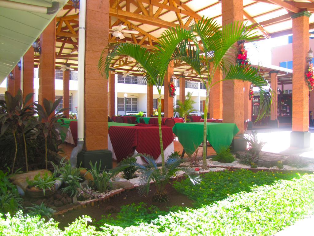 Hotel Tropico Inn San Miguel Zewnętrze zdjęcie